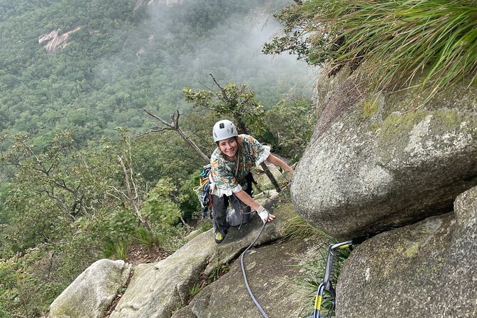 Multi Pitch Climbing on Bukhan Mountain Seoul - Rappelling back from the peak
