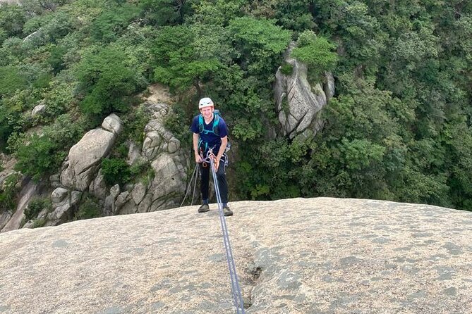 Multi Pitch Climbing on Bukhan Mountain Seoul - Seven or eight pitches of Korean granite