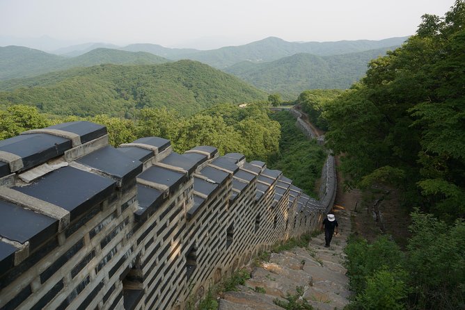 Namhansanseong UNESCO Historical Sites and Korean Folk Village-Private Tour - A closer look at the private guide service