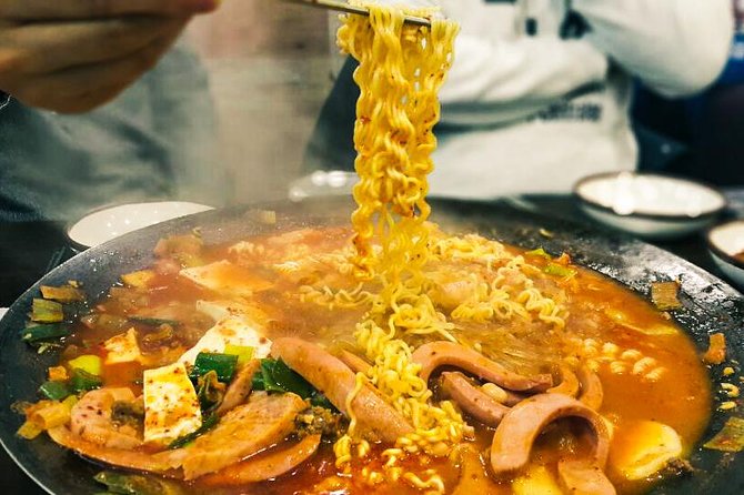 Night Food Tour in Seoul with Traditional and Modern Cuisine - Five useful things to know before booking
