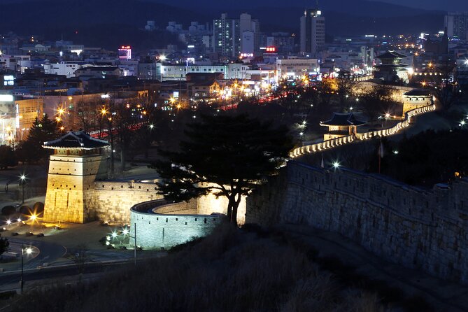 Night View Tour to Suwon Hwaseong Fortress from Seoul - Janganmun Gate and Hwaseomun Gate
