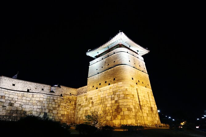 Night View Tour to Suwon Hwaseong Fortress from Seoul - Haenggung-dong and Haenglidan-gil