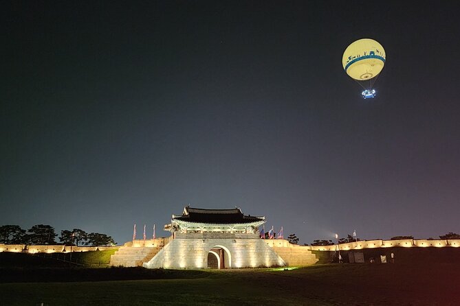 Night View Tour to Suwon Hwaseong Fortress from Seoul - The guides make the difference