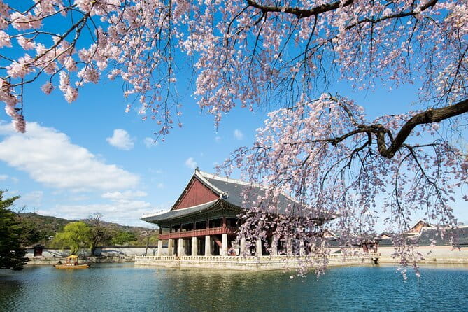 One day Essential Seoul City Tour with English or Spanish - Key points at a glance