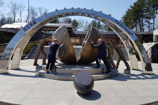 One day Private DMZ Tour & Gamaksan suspension bridge - Lunch with Korean comfort food