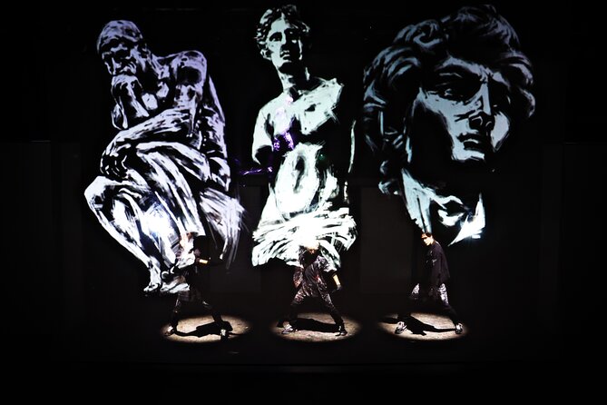 Painters Show in Gwanghwamun Theater (nearby Seodaemun station) - The opening: idol-style performers and quick comic timing