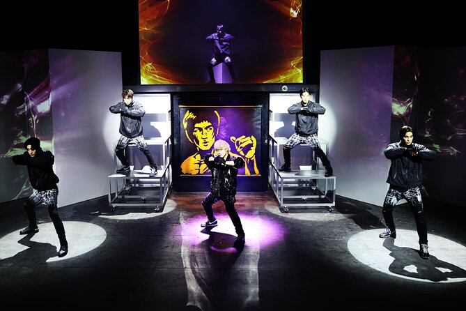 Painters Show in Gwanghwamun Theater (nearby Seodaemun station) - Famous paintings recreated through movement