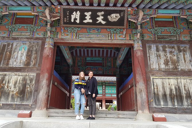 PREMIUM 5 Days Tour for Wonder of Korea(Mt. Seoraksan, Andong, Gyeongju, Busan) - Day 1: Granite peaks and Seoraksan’s old temple