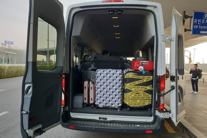 Private Airport Transfer: Incheon Airport to Seoul City 1-12 pax - Communication before arrival is part of the service