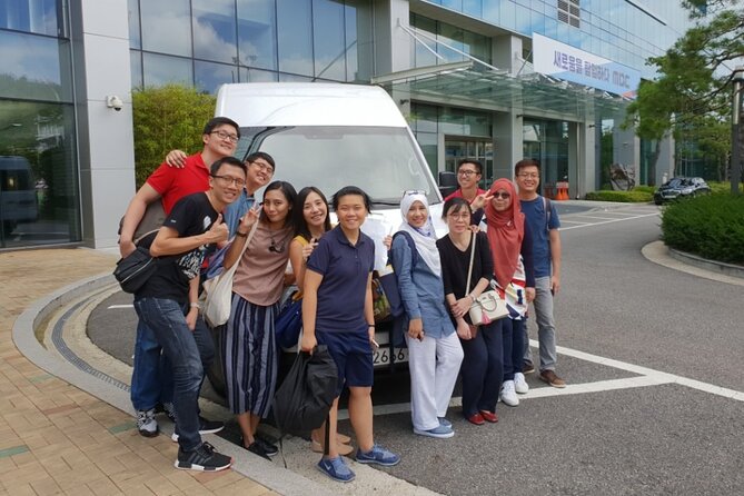 Private Airport Transfer: Incheon Airport to Seoul City 1-12 pax - What the strongest experiences have in common