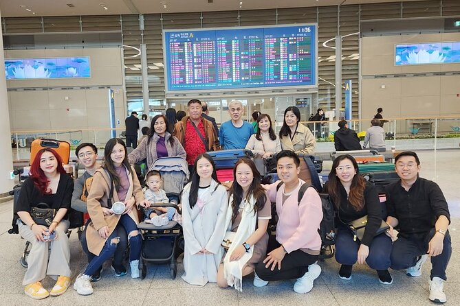Private Airport Transfer : Incheon to/from Seoul (up to 7 pax) - Luggage, child seats, and extra stops
