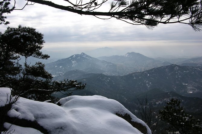 Private Bukhansan Hiking Tour (More Members Less Cost per Person) - Why Bukhansan Works So Well From Seoul