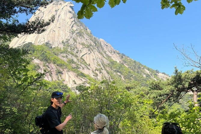 Private Bukhansan Peak Hiking Tour (Baegundae Summit) - Why Baegundae is worth the effort