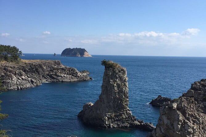 Private Day South and West Tour For Cruise Customers in Jeju - Jusangjeolli’s giant lava pillars