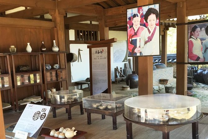 Private day trip to Korean Folk Village & Dae Jang Geum Park - Who gets the best value from $220