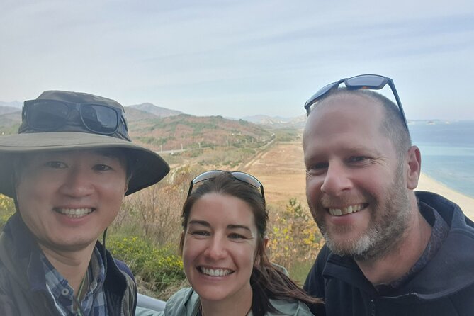 Private DMZ Tour from Sokcho near Seoraksan Mt. - Stop one: the Korean War exhibition hall