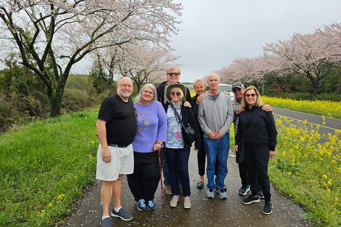 Private Jeju Customized Tour with Local Guide Mr.LEE Hong-min - Key Points About This Jeju Day Tour