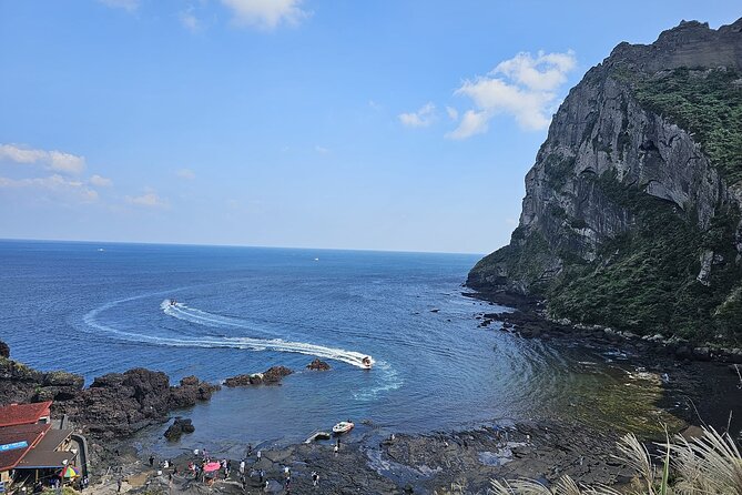 Private Jeju Geopark Gotjawal and Oreum Trekking Experience - Walking through Gotjawal, Jeju’s rough forest