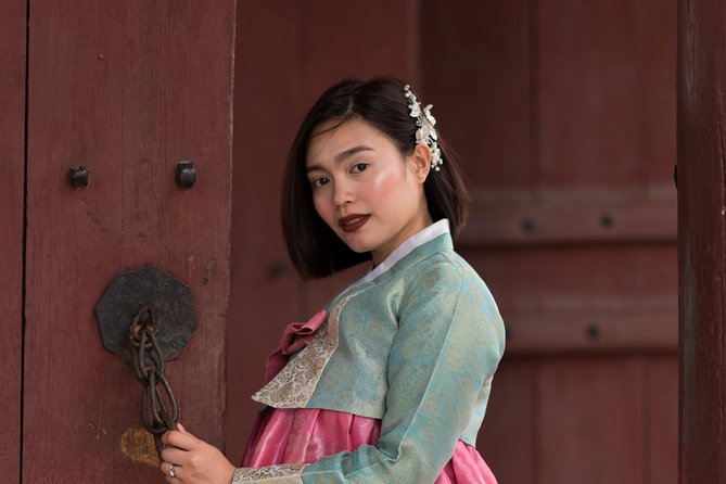 Private Palace Photo Shoot in Seoul with a Photographer - Working with Justin and the photography style
