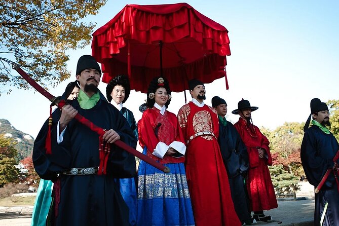 Private Seoul City Tour Palace, village, temple, market - Five useful things to know before booking