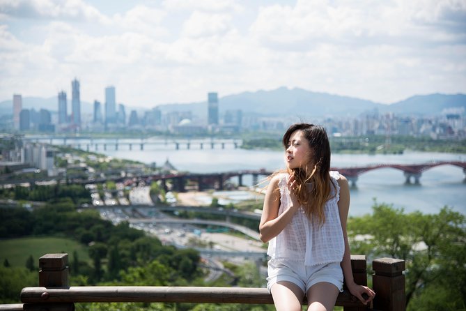 Private Sky Park Photo Shoot in Seoul with a Photographer - Key points at a glance