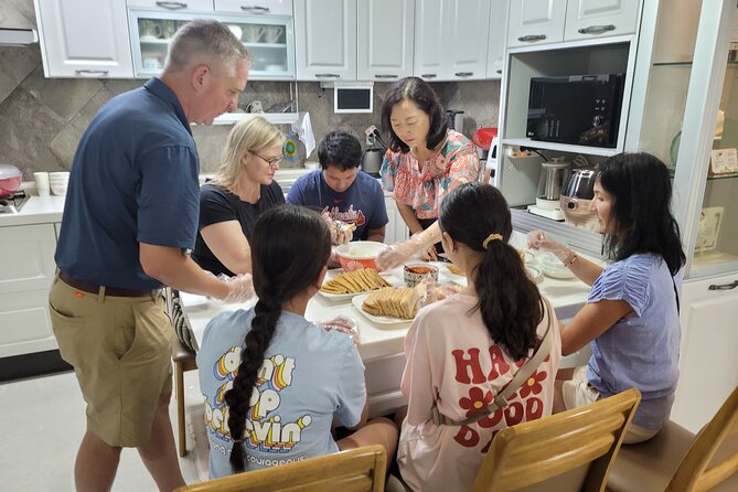 Private tour: N.Korea Cooking Class & Talk with N.Korean Defector - North Korean-style bibimbap at lunch