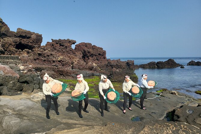 Private Tour Woman Diver Performance & stone park in Jeju Island - Weather Is a Real Limitation, Not Fine Print