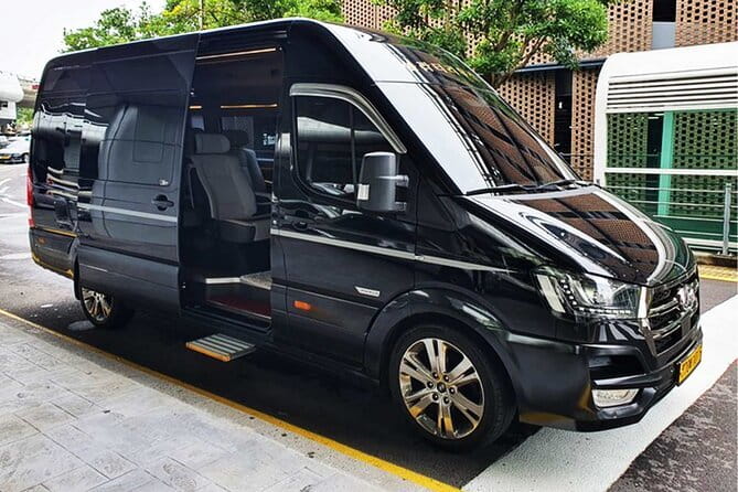 Private Transfer from Seoul to Busan(up to 12 passengers) - Inside the 12-seat vehicle
