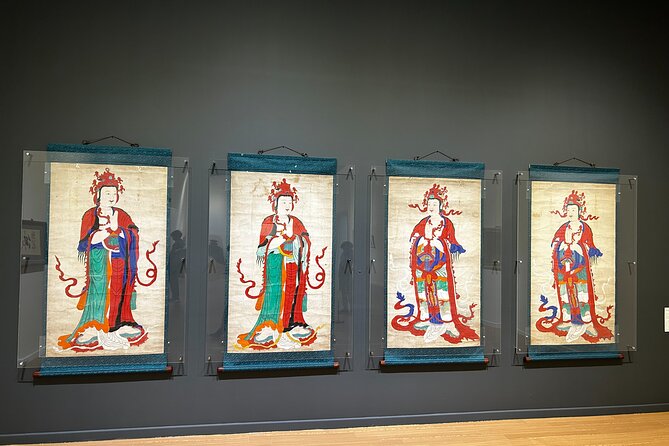 Seogwipo(the southern city of Jeju) Art Museum Walking Tour - Seobok Park and the story of immortality