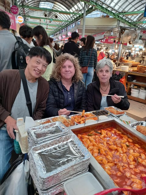 Seoul: 6-Hour Guided Tour to City Highlights, Palace & More - What $193 means for two people