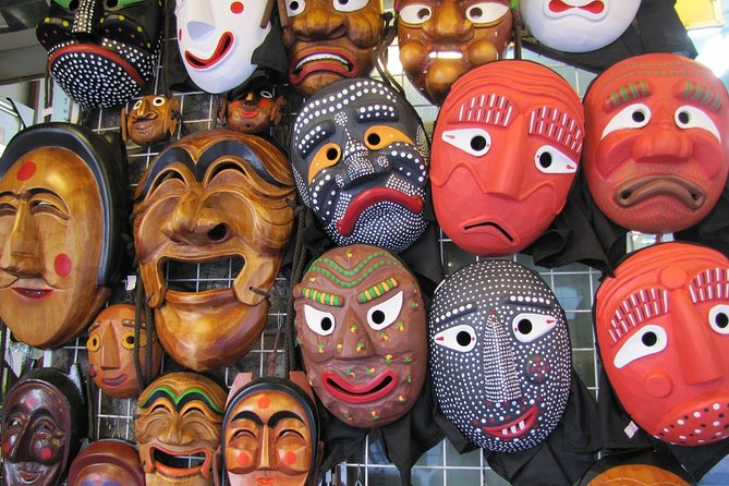 Seoul Art Tour with a Local Expert: 100% Personalized & Private - Starting near Jongno and Jogyesa Temple