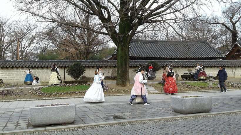 Seoul: Autumn Foliage - Mt. Naejang + Jeonju Hanok Village - The return to Seoul and practical limits