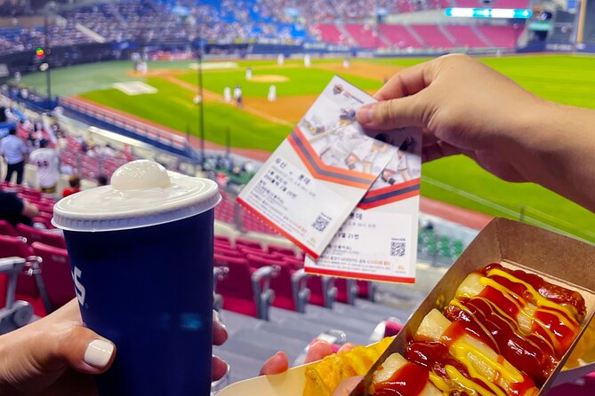 Seoul: Baseball Game Ticket with Dinner/Beer with the host - Key points about the Jamsil sports night