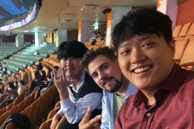 Seoul: Baseball Game Ticket with Dinner/Beer with the host - Why a Korean ball game feels different