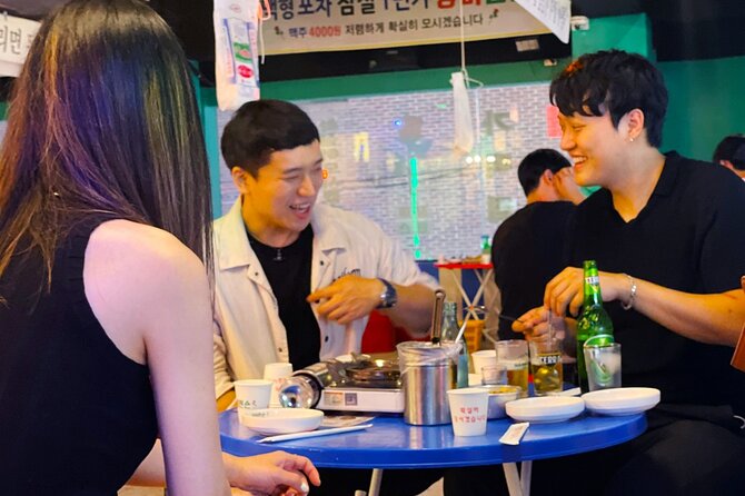 Seoul: Baseball Game Ticket with Dinner/Beer with the host - Who should book this Seoul sports experience?