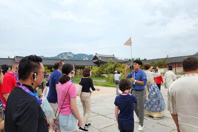 Seoul City Half Day Tour-Gyeongbok Palace Guard Changing Ceremony - Jogyesa Temple: A Quiet Start in Central Seoul