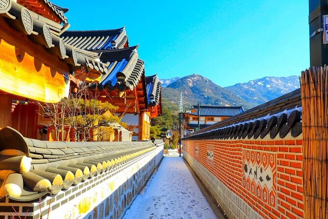 Seoul City Highlights Tour: Hanok Village, Scenic Routes - What the $50.37 price really covers