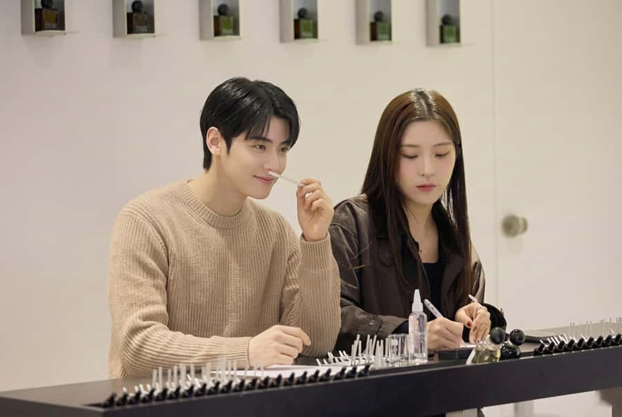 Seoul: Create Your Own Natural Perfume with a Perfumer - Turning Korean memories into a fragrance