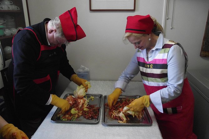 Seoul Cultural Tour - Kimchi Making, Gyeongbok palace with Hanbok - Why This Seoul Culture Tour Works
