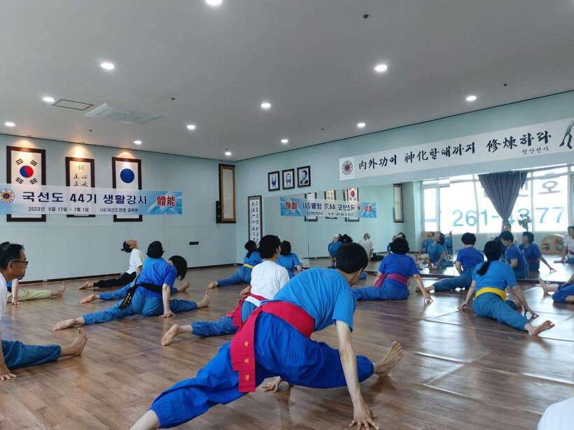 Seoul: Experience Traditional Korean Mind & Body Healing - What Kouk Sun Do offers beyond a normal workout