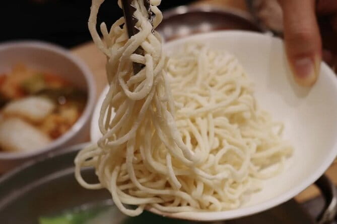 Seoul Food: Banchan, Bibimbap, and Beyond - Key points at a glance