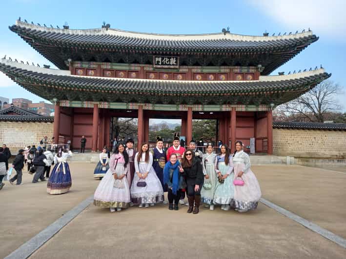 Seoul: Full-Day Guided Tour to Changdeokgung, Bukchon & More - Key Points at a Glance