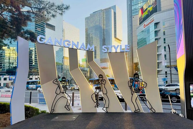 Seoul Gangnam Beauty Experience & Personal Color Test Tour - A 90-minute skin care treatment at a Gangnam clinic