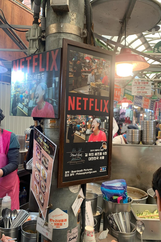 Seoul Gwangjang Market Foody Walking Tour - A short pause beside Cheonggyecheon Stream