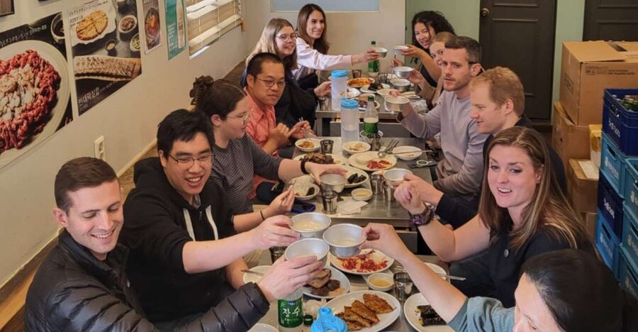 Seoul: Gwangjang Market Netflix Food Tour - Ikseon-dong, where hanok lanes meet modern cafes