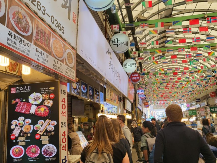 Seoul: Gwangjang Market Netflix Food Tour - Gwangjang Market, the tour’s main food stop