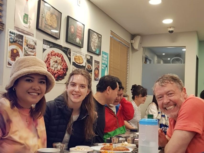Seoul: Gwangjang Market Netflix Food Tour - Booking details worth noting