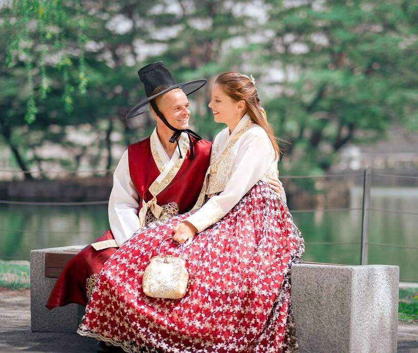 Seoul: Hanbok Rental with Gyeongbokgung Palace Entry - Key details before you book