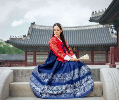 Hanbok Rental with Gyeongbokgung Palace Entry