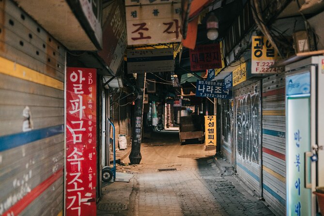 Seoul High-Quality Night Photography - Pojangmacha, Seoul’s outdoor food-stall culture
